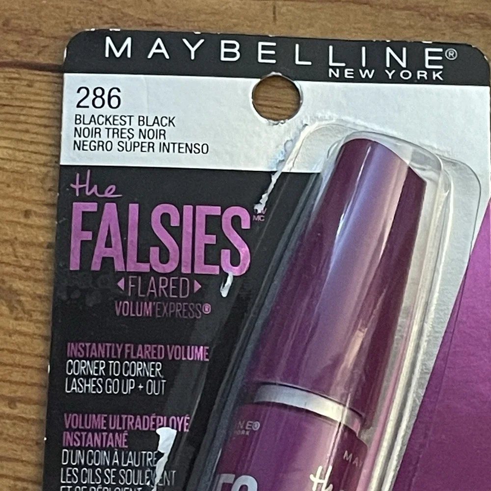 Maybelline New York The Falsies Flared Volume Express Mascara 286 Blackest Black
